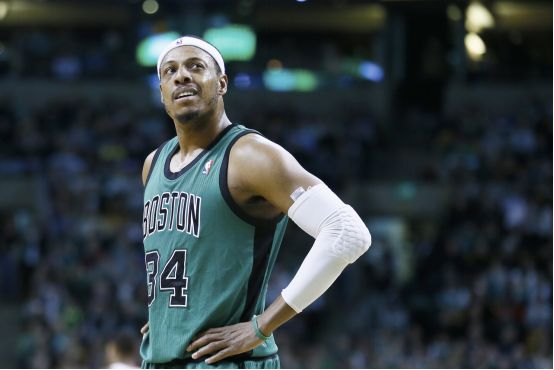 陷入困境 陷入困境