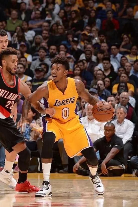 立即通过边 立即通过边