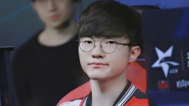 风即降回舒 风即降回舒